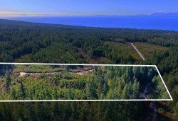 LOT 2 Lockyer Road Roberts Creek, BC V0N 2W1