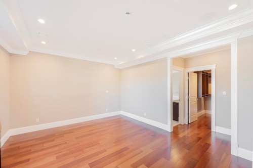 2817 Oliver Crescent, Vancouver, BC 