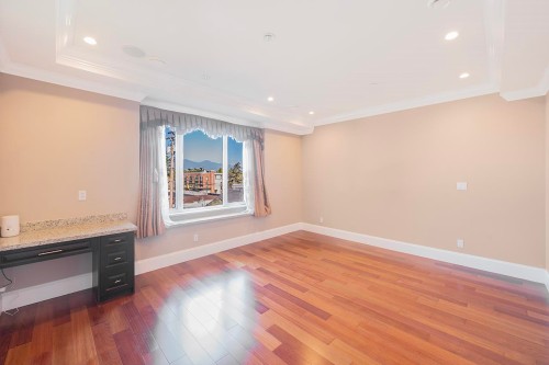 2817 Oliver Crescent, Vancouver, BC 