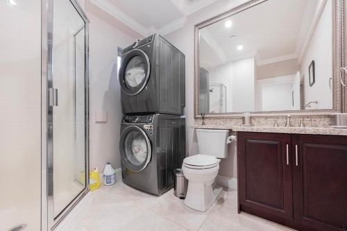 2817 Oliver Crescent, Vancouver, BC 