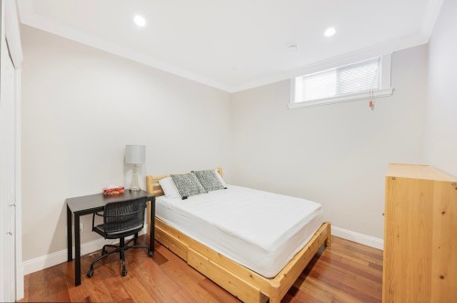 2817 Oliver Crescent, Vancouver, BC 