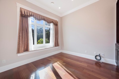 2817 Oliver Crescent, Vancouver, BC 