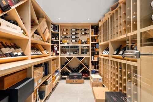 3906 Marine Drive, West Vancouver, BC 