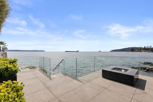 3906 Marine Drive, West Vancouver, BC 