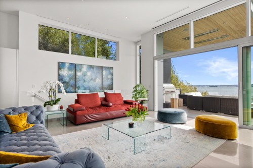 3906 Marine Drive, West Vancouver, BC 