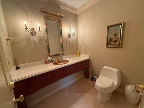 841 Highland Drive, West Vancouver, BC 