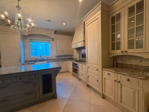 841 Highland Drive, West Vancouver, BC 