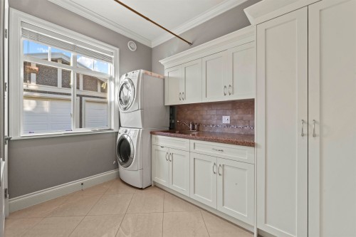 9131 Desmond Road, Richmond, BC 