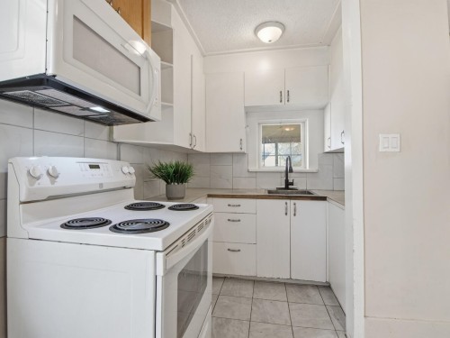 2437 22Nd Avenue E, Vancouver, BC 