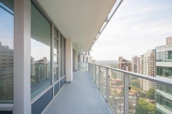 2X05-1289 Hornby Street Vancouver, BC V6Z 0G7