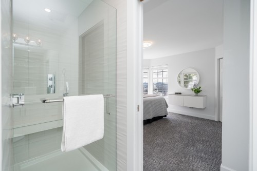 1120 Hachey Avenue, Coquitlam, BC 