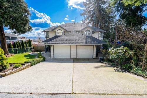 1120 Hachey Avenue, Coquitlam, BC 
