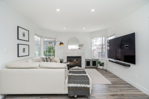 1120 Hachey Avenue, Coquitlam, BC 