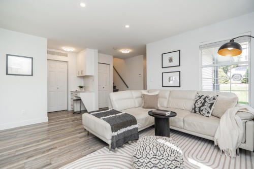 1120 Hachey Avenue, Coquitlam, BC 