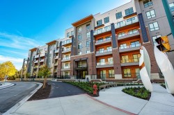 333-55 Klahanie Drive Port Moody, BC V3H 0M9