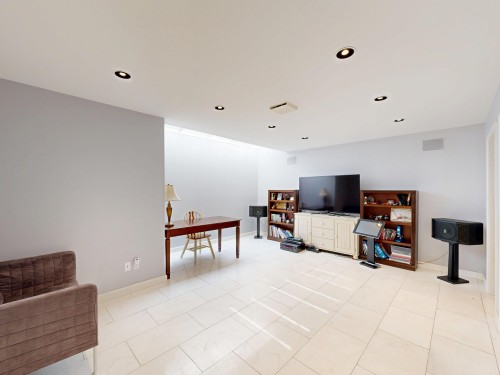 1510 33Rd Avenue W, Vancouver, BC 