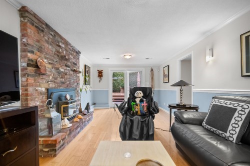 5440 Warbler Avenue, Richmond, BC 