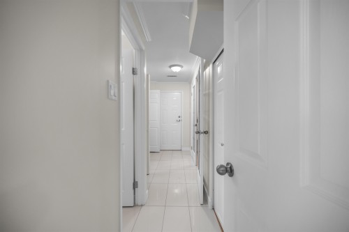 5440 Warbler Avenue, Richmond, BC 