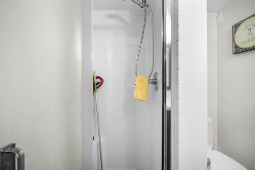 5440 Warbler Avenue, Richmond, BC 