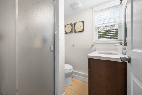 5440 Warbler Avenue, Richmond, BC 