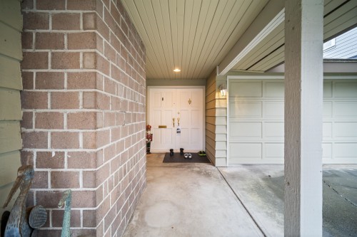 5440 Warbler Avenue, Richmond, BC 