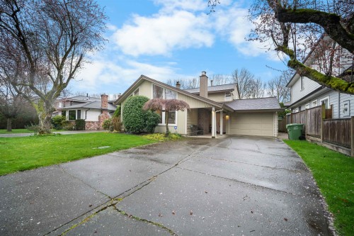 5440 Warbler Avenue, Richmond, BC 