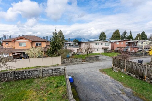 5085 Woodsworth Street, Burnaby, BC 