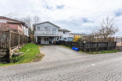 5085 Woodsworth Street, Burnaby, BC 