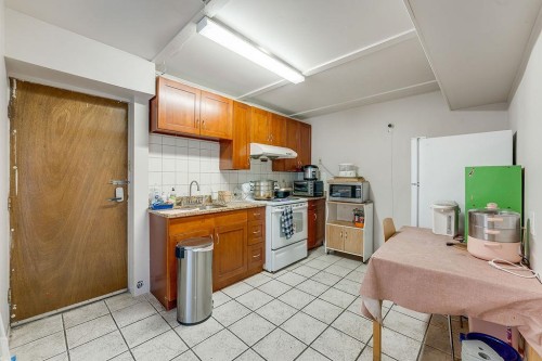 5085 Woodsworth Street, Burnaby, BC 