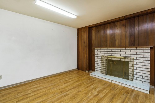 6076 Holland Street, Vancouver, BC 