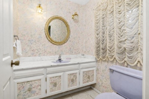 6076 Holland Street, Vancouver, BC 