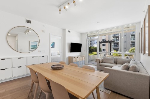 208-177 3rd Street W North Vancouver, BC V7M 0G5