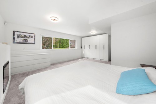 675 Burley Drive, West Vancouver, BC 