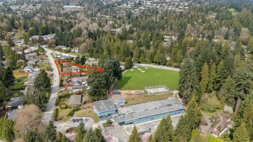 675 Burley Drive, West Vancouver, BC 