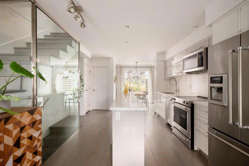 4-2358 Western Avenue, North Vancouver, BC 