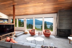 896 Taylor Road Bowen Island, BC V0N 1G1