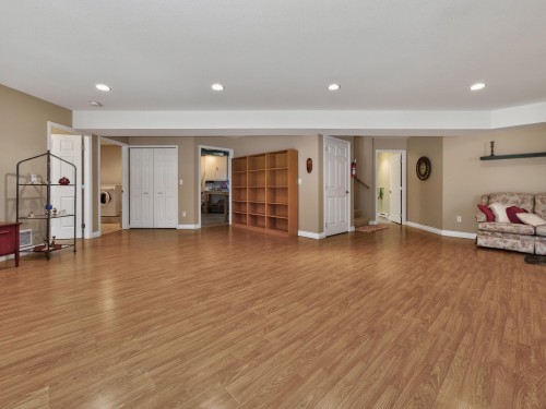 6249 Baillie Road, Sechelt, BC 