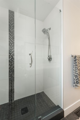 6360 Sophia Street, Vancouver, BC 