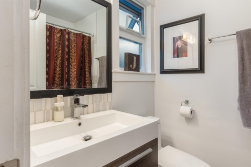 6360 Sophia Street, Vancouver, BC 