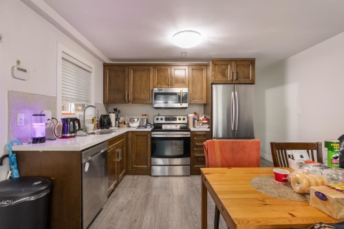 6360 Sophia Street, Vancouver, BC 