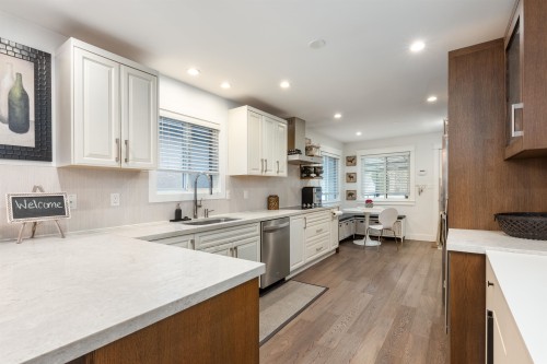 6360 Sophia Street, Vancouver, BC 