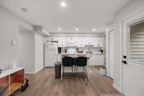1248 Mounce Drive, Coquitlam, BC 