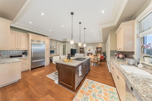 6981 Laurel Street, Vancouver, BC 