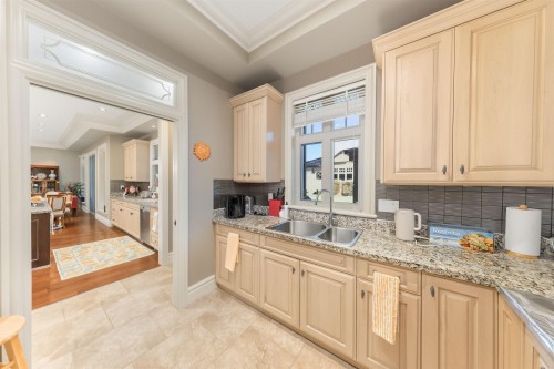 6981 Laurel Street, Vancouver, BC 