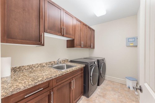 6981 Laurel Street, Vancouver, BC 