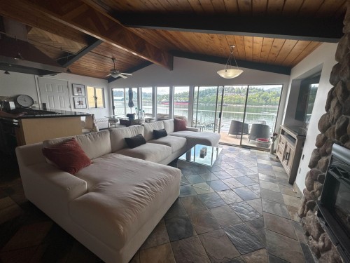1132 Alderside Road, Port Moody, BC 