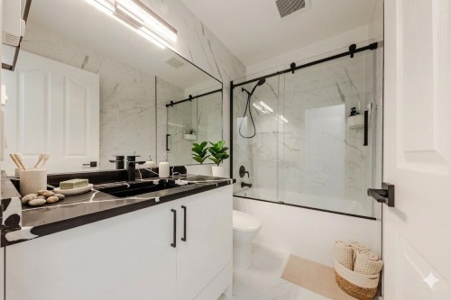 7-621 Langside Avenue, Coquitlam, BC 