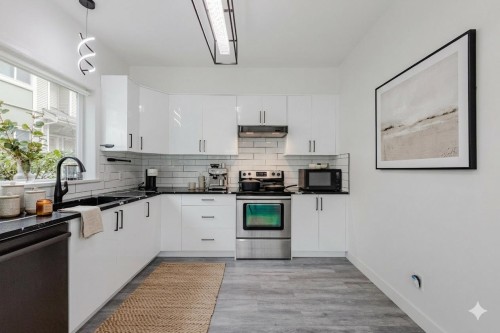 7-621 Langside Avenue, Coquitlam, BC 