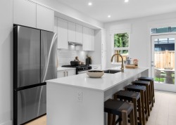 126-3546 Monson Crescent  Coquitlam, BC V3B 0S5