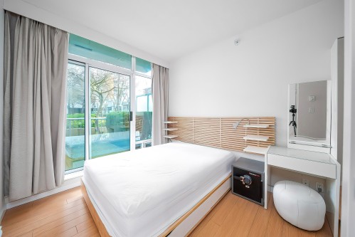 119 Regiment Square, Vancouver, BC 